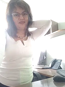 Snapshot of ValeriaLove43211 chatting on 28, 10, 2025 ValeriaLove43211 online show from 28, 10, 2025