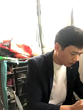 Snapshot of pualldu chatting on 7, 11, 2025 pualldu online show from 7, 11, 2025