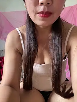 Snapshot of Milky-milk chatting on 7, 6, 2026 Milky-milk online show from 7, 6, 2026