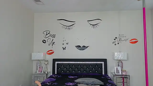 NaomiBanksxxx online show from 25, 9, 2025