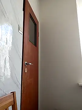 szajbusek41 online show from 22, 4, 2026