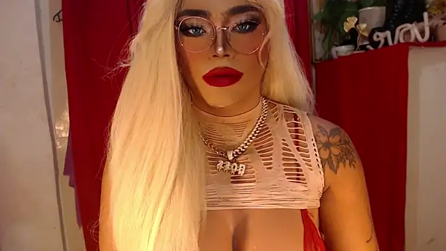 Snapshot of Tasha_Goddess chatting on 12, 6, 2026 Tasha Goddess online show from 12, 6, 2026
