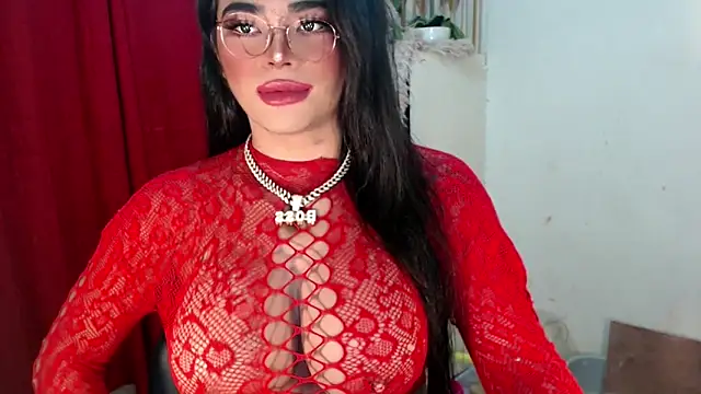 Snapshot of Tasha_Goddess chatting on 8, 5, 2026 Tasha Goddess online show from 8, 5, 2026
