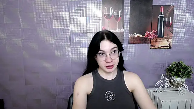 Snapshot of MiraBabe_ chatting on 14, 11, 2025 MiraBabe online show from 14, 11, 2025