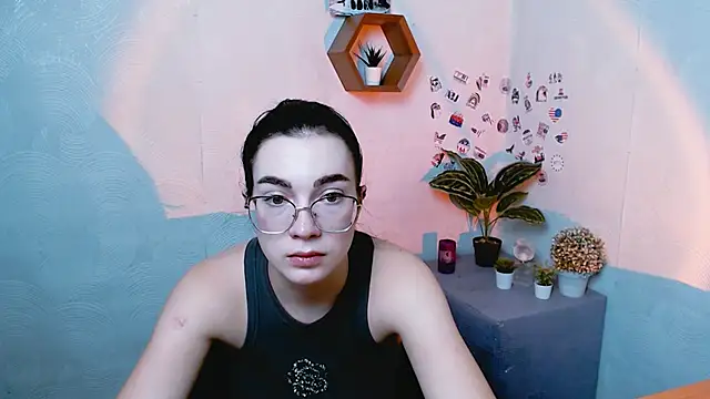 Snapshot of MiraBabe_ chatting on 19, 9, 2025 MiraBabe online show from 19, 9, 2025