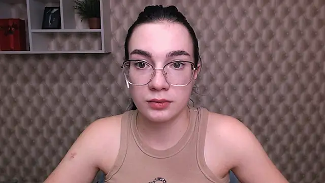Snapshot of MiraBabe_ chatting on 23, 9, 2025 MiraBabe online show from 23, 9, 2025