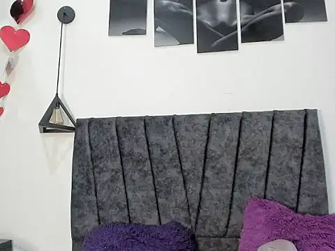 skinny kinkyxx online show from 1, 10, 2025