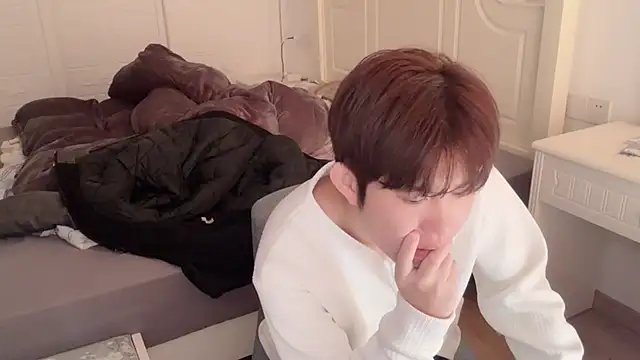 xlong00099 online show from 28, 11, 2025