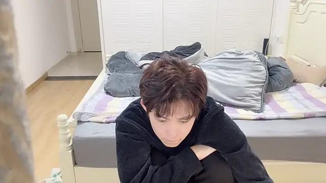 xlong00099 online show from 18, 11, 2025