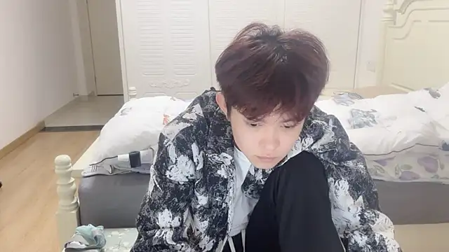 xlong00099 online show from 8, 11, 2025