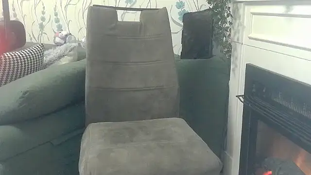 Hot SkinnyGirl online show from 31, 10, 2025