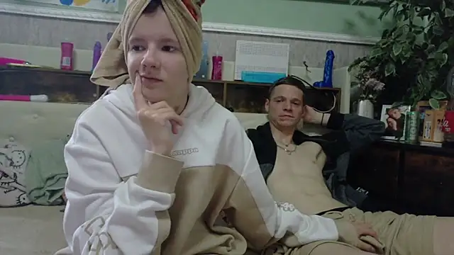 Snapshot of Hot_SkinnyGirl chatting on 3, 5, 2026 Hot SkinnyGirl online show from 3, 5, 2026