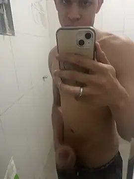 Snapshot of Alan18cmsafado chatting on 5, 8, 2026 Alan18cmsafado online show from 5, 8, 2026
