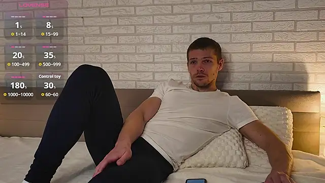 GarettVoss online show from 18, 10, 2025