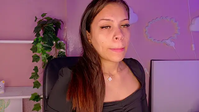 Snapshot of KeendraFox_ chatting on 14, 7, 2026 KeendraFox online show from 14, 7, 2026