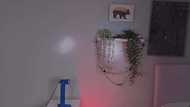 KeendraFox  online show from 14, 2, 2026