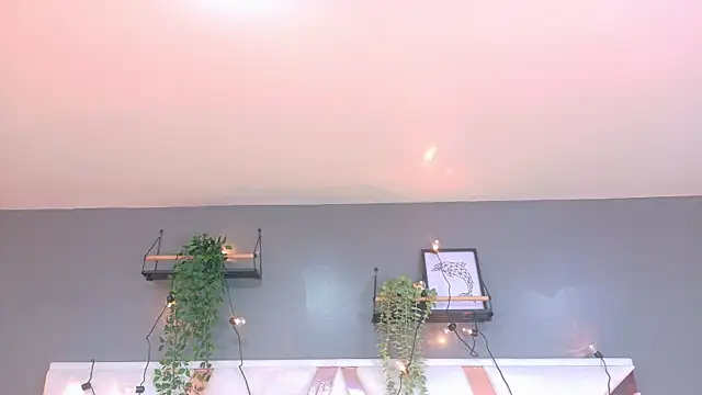 Snapshot of KeendraFox_ chatting on 19, 9, 2025 KeendraFox online show from 19, 9, 2025