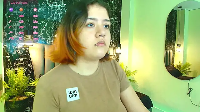 Nia-Stark online show from 6, 10, 2025