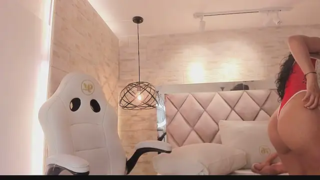 Snapshot of grace_daviss chatting on 27, 4, 2026 grace daviss online show from 27, 4, 2026