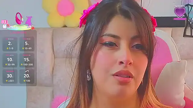 queenalexxa111 online show from 15, 10, 2025