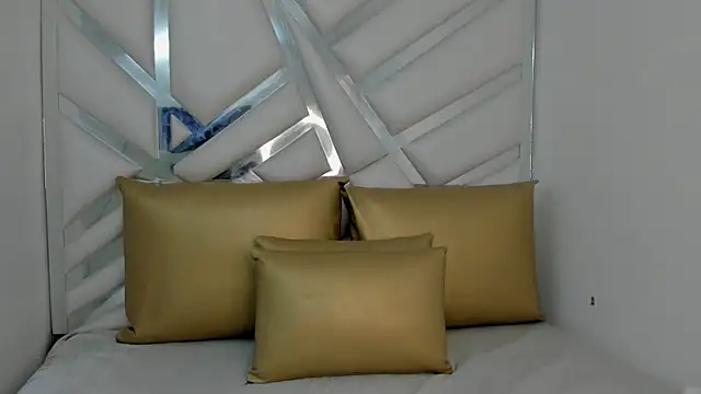 Valeria-Cruzz online show from 12, 11, 2025