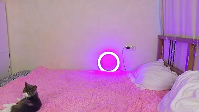 OnlyForYou  online show from 19, 3, 2026