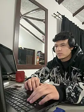 El awo  online show from 15, 4, 2026