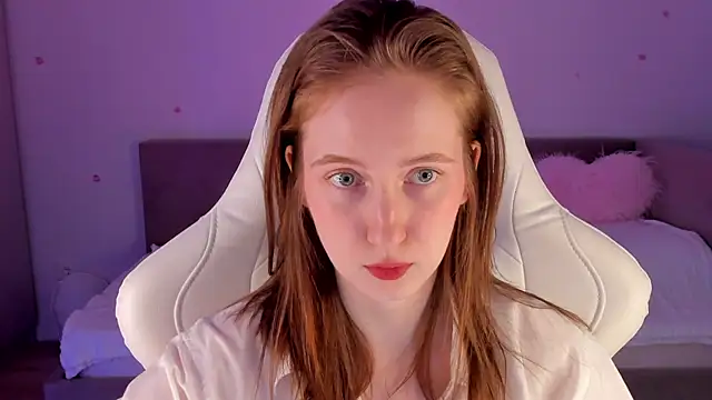 CrystalSoul  online show from 18, 11, 2025