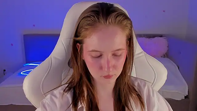 CrystalSoul  online show from 30, 11, 2025