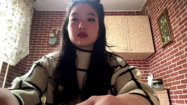 EmmaLeexth online show from 17, 3, 2026