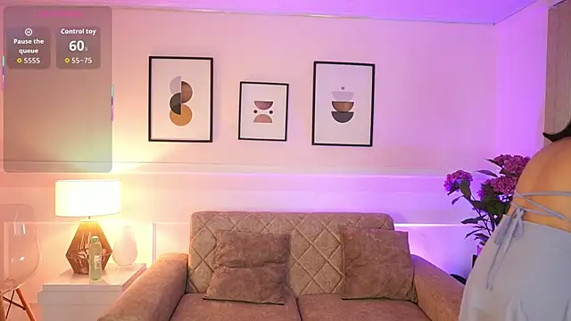 BillieBrownn online show from 24, 10, 2025