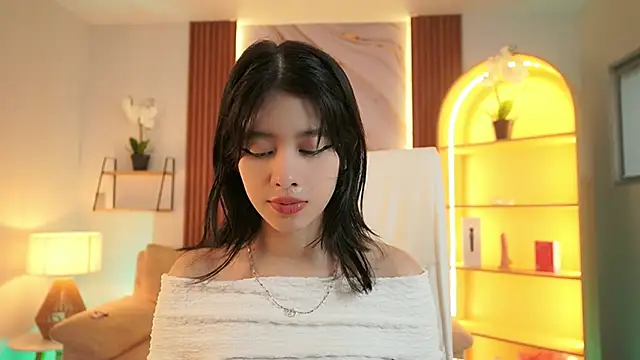 BillieBrownn online show from 11, 4, 2026