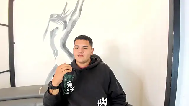 NathanGrand  online show from 4, 10, 2025