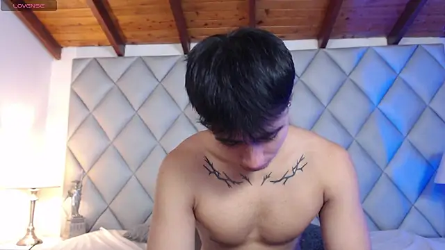 Snapshot of Clement_Reyes chatting on 30, 10, 2025 Clement Reyes online show from 30, 10, 2025