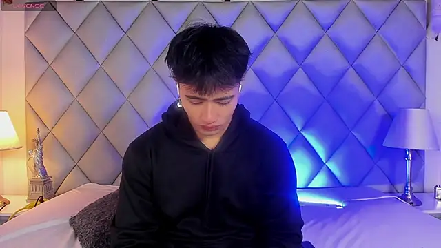 Snapshot of Clement_Reyes chatting on 15, 11, 2025 Clement Reyes online show from 15, 11, 2025