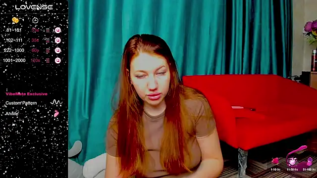 LillyLover  online show from 4, 10, 2025