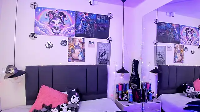 SabrinaV  online show from 23, 6, 2026