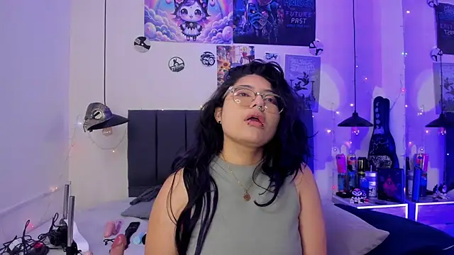 SabrinaV  online show from 6, 7, 2026