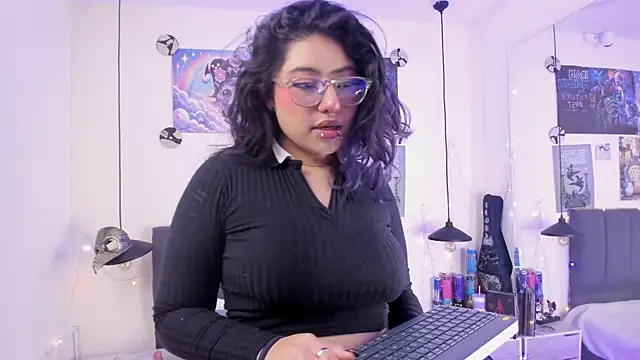 SabrinaV  online show from 4, 7, 2026