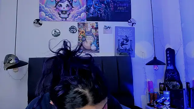 SabrinaV  online show from 17, 7, 2026