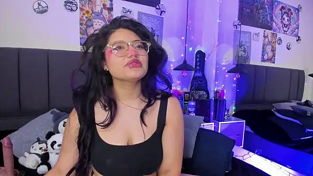 SabrinaV  online show from 28, 7, 2026