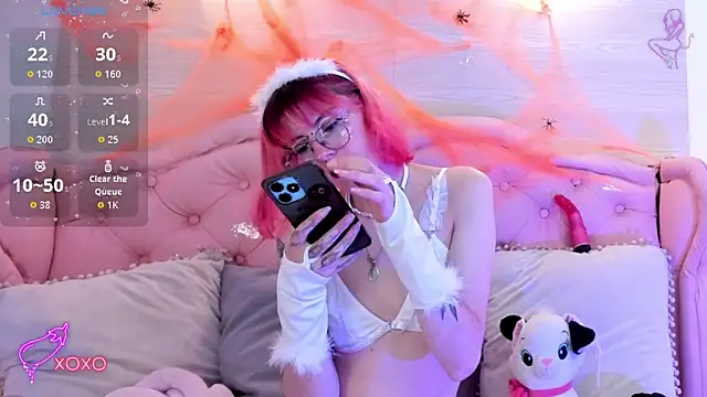 Snapshot of Rossiie_Hunt_ chatting on 9, 10, 2025 Rossiie Hunt online show from 9, 10, 2025