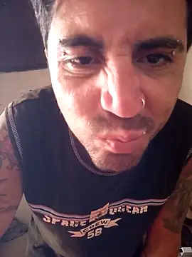 Snapshot of Lionardovssf35 chatting on 4, 12, 2025 Lionardovssf35 online show from 4, 12, 2025