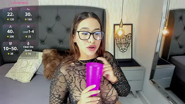 Snapshot of JULIETABONET chatting on 12, 6, 2026 JULIETABONET online show from 12, 6, 2026
