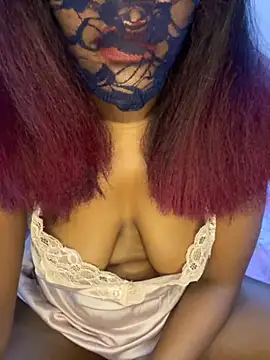 Snapshot of morjana2001 chatting on 13, 11, 2025 morjana2001 online show from 13, 11, 2025