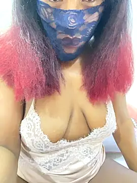 Snapshot of morjana2001 chatting on 28, 11, 2025 morjana2001 online show from 28, 11, 2025