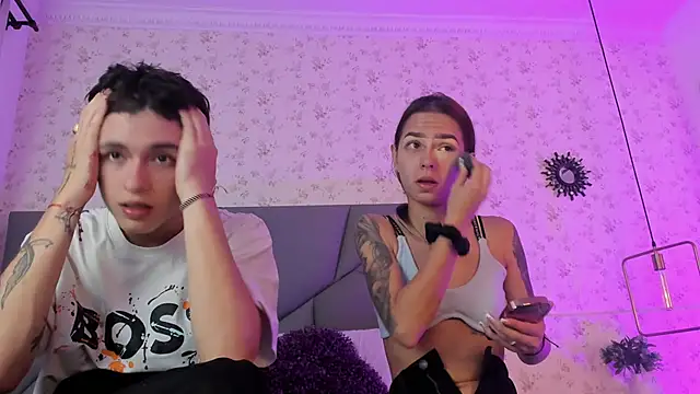 Snapshot of meganandtylerr19 chatting on 15, 11, 2025 meganandtylerr19 online show from 15, 11, 2025