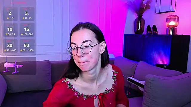 Snapshot of EmmaJakson chatting on 16, 10, 2025 EmmaJakson online show from 16, 10, 2025