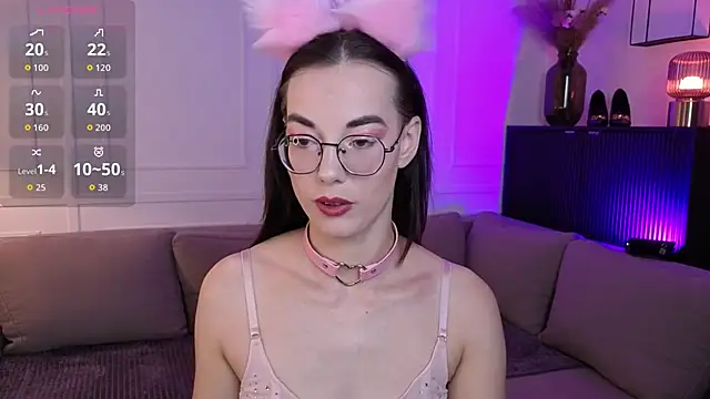 Snapshot of EmmaJakson chatting on 21, 9, 2025 EmmaJakson online show from 21, 9, 2025