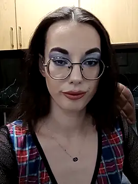 Snapshot of EmmaJakson chatting on 28, 11, 2025 EmmaJakson online show from 28, 11, 2025